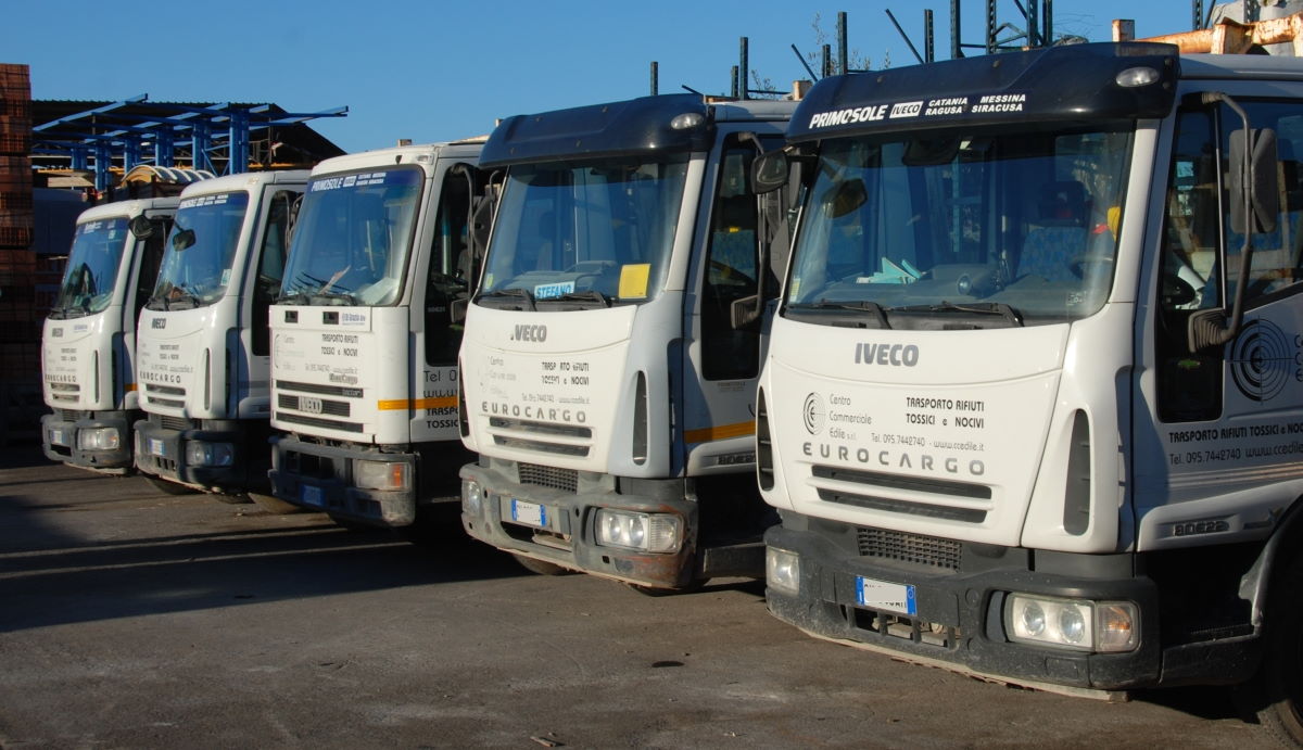 Noleggio Camion Scarrabili